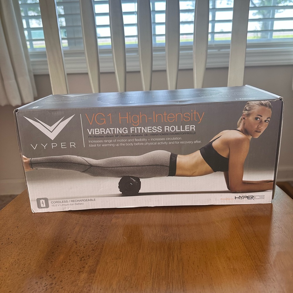Vyper Vibrating Fitness Roller